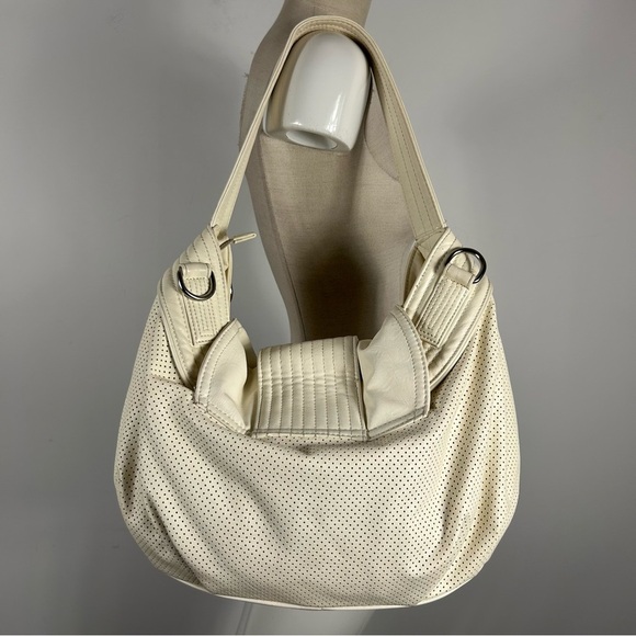 Matt & Nat faux leather Elegant Cream Women's Bag - Picture 2 of 12